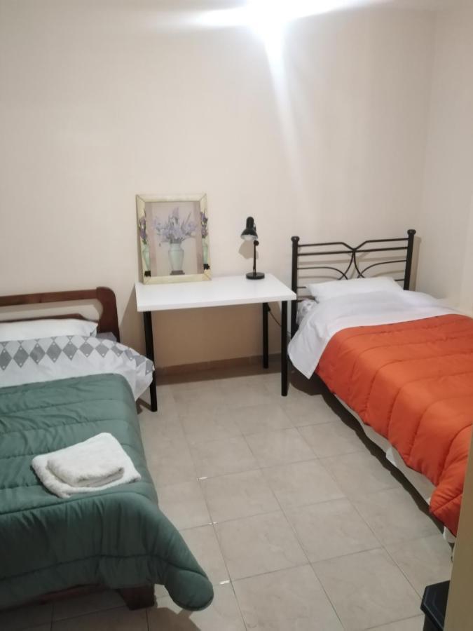 Stavros Apartments อาร์เตมีดา ภายนอก รูปภาพ
